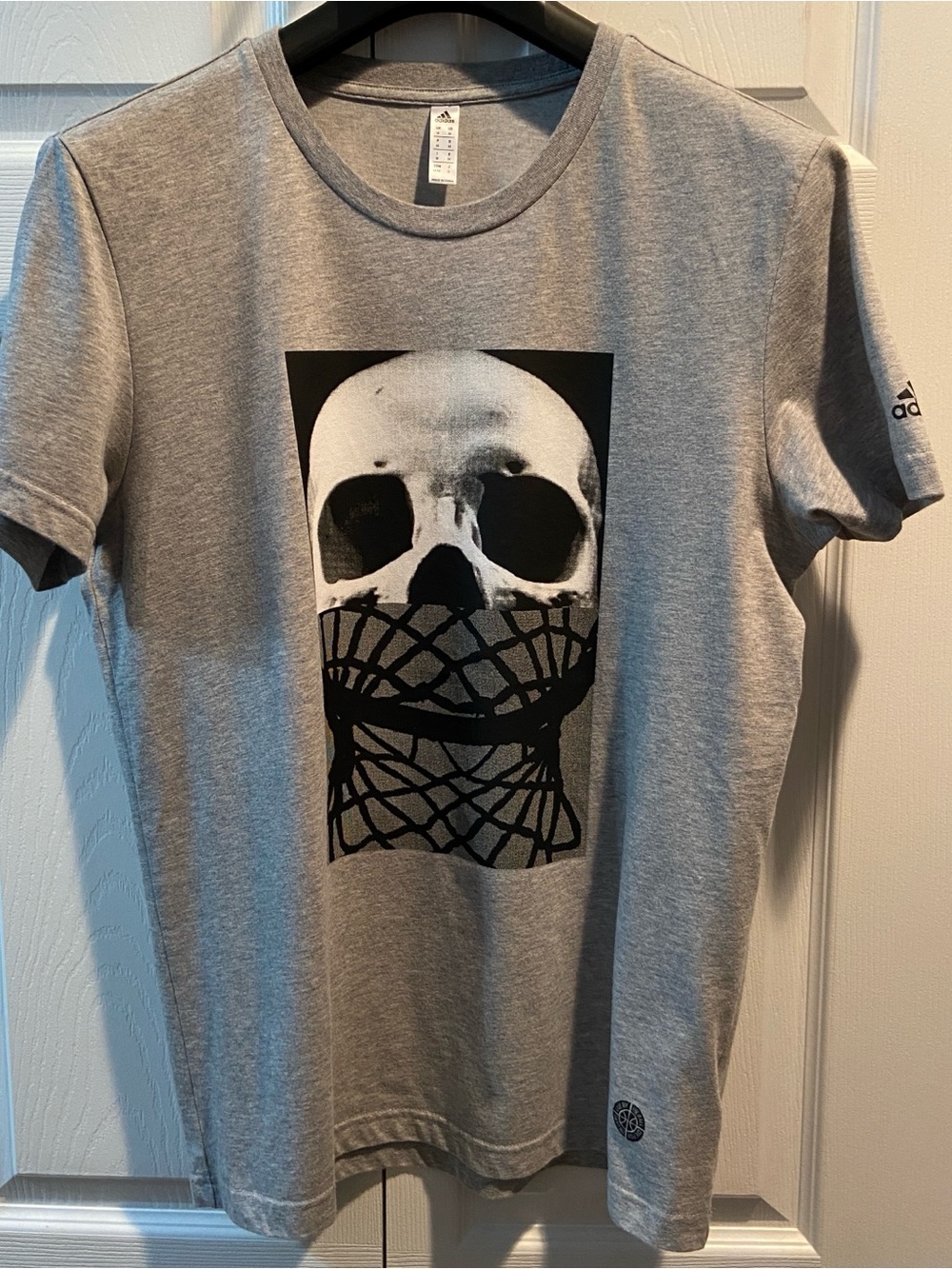 Adidas Basketball Gray Skull Logo T-Shirt - Climalite - Medium